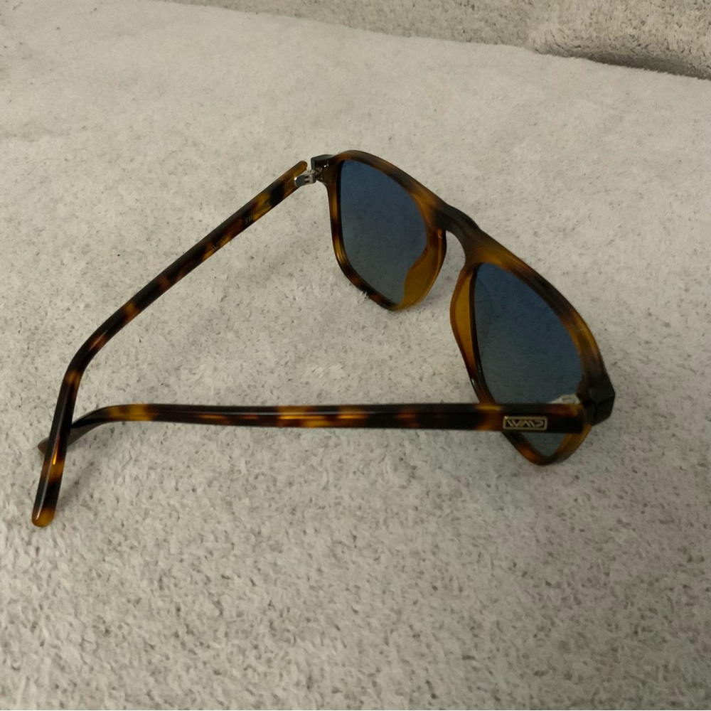 Sunglasses - Picture 3 of 3
